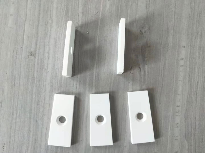 氧化铝陶瓷衬板