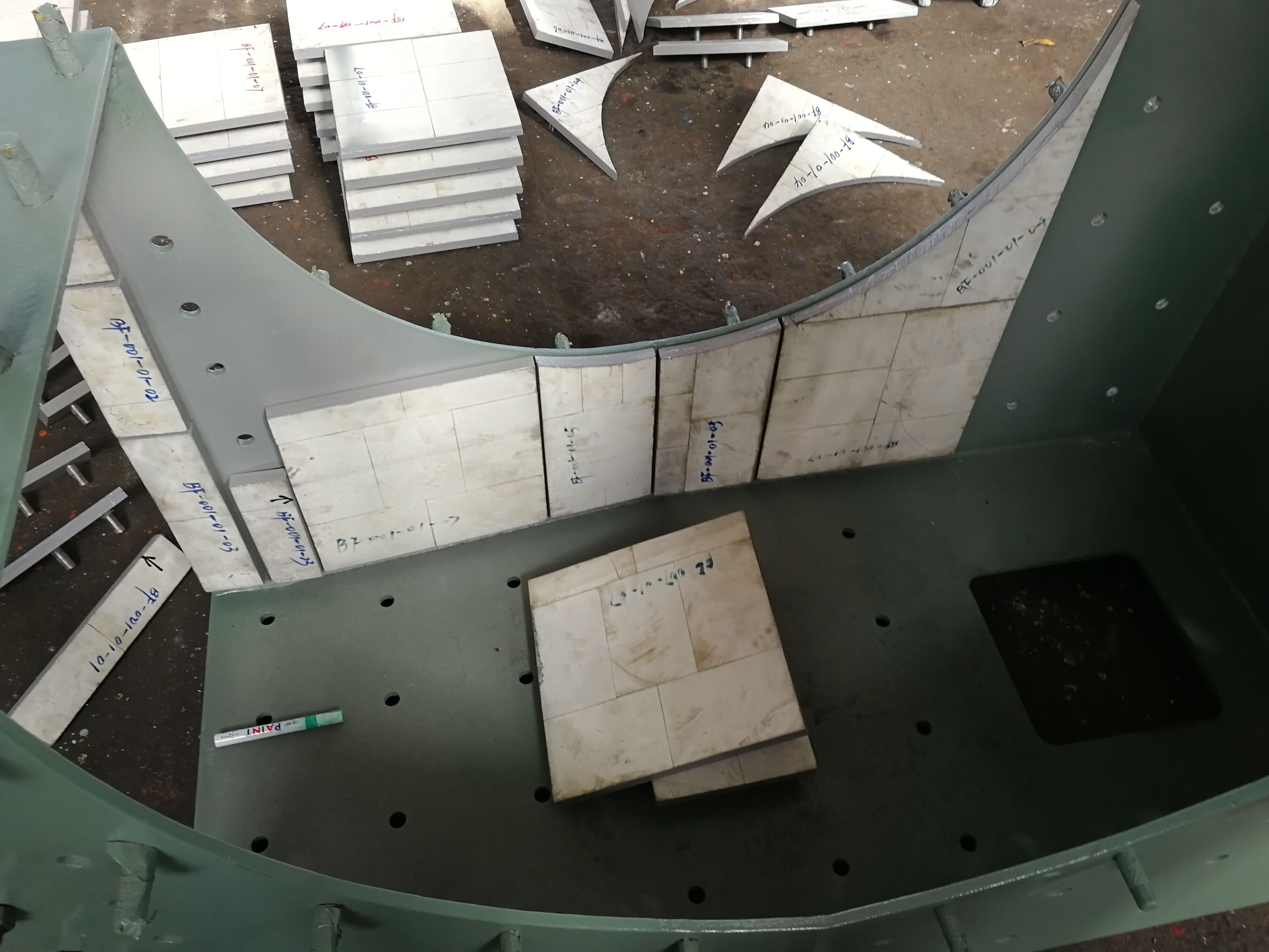 装车站料斗内衬耐磨陶瓷衬板